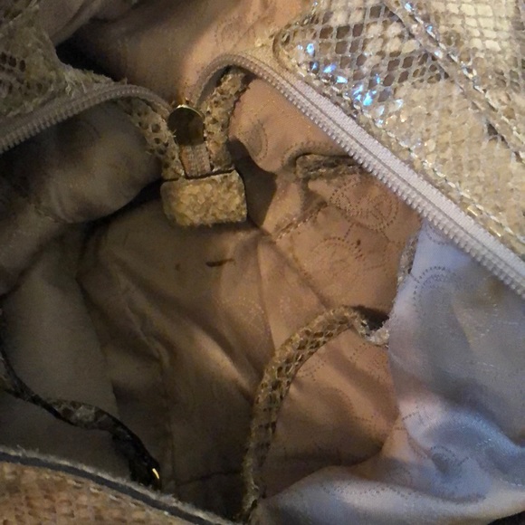 Michael Kors purse - Picture 2 of 4